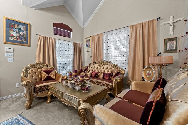 1320 Artemus Drive, Lancaster, TX 75134