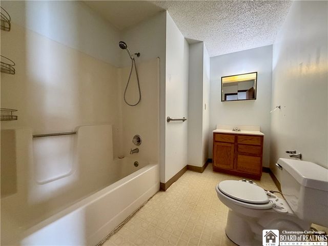 3855 Main Street, Hinsdale, NY 14743