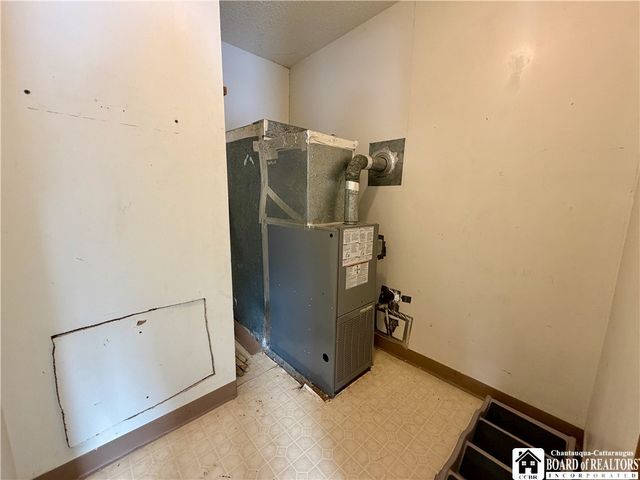 3855 Main Street, Hinsdale, NY 14743