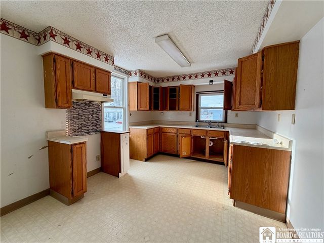 3855 Main Street, Hinsdale, NY 14743