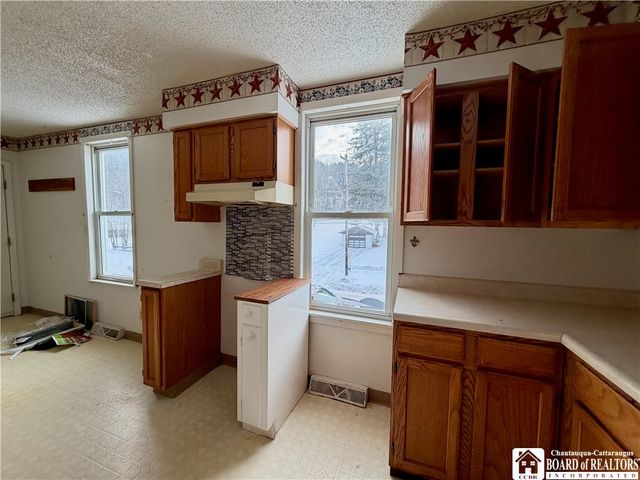 3855 Main Street, Hinsdale, NY 14743