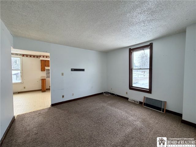 3855 Main Street, Hinsdale, NY 14743