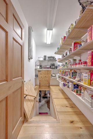 184 Burbank Drive, Cross, SC 29436