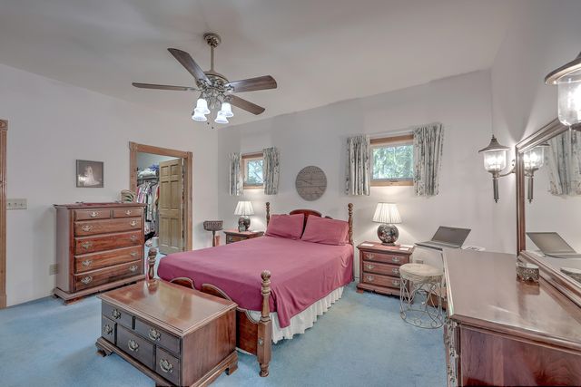 184 Burbank Drive, Cross, SC 29436