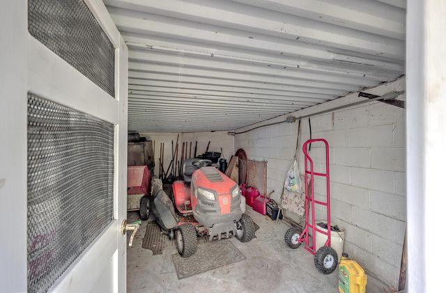 184 Burbank Drive, Cross, SC 29436