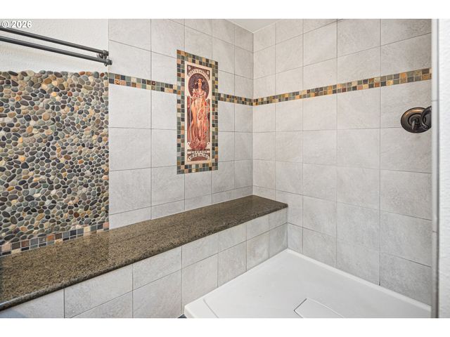 13910 Sw RAWHIDE Ct, Beaverton, OR 97008
