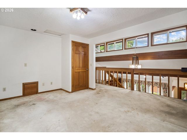 13910 Sw RAWHIDE Ct, Beaverton, OR 97008