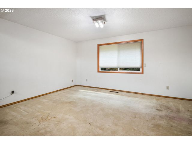 13910 Sw RAWHIDE Ct, Beaverton, OR 97008