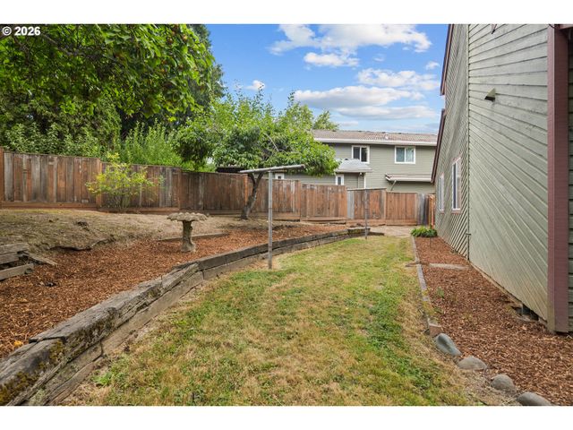 13910 Sw RAWHIDE Ct, Beaverton, OR 97008