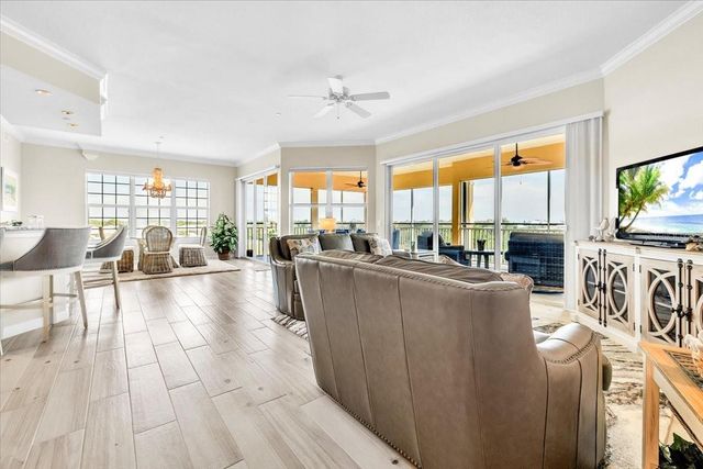 8560 AMBERJACK CIRCLE 301, Englewood, FL 34224