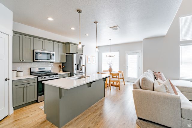 4881 S HEARTWOOD RD, Mapleton, UT 84664