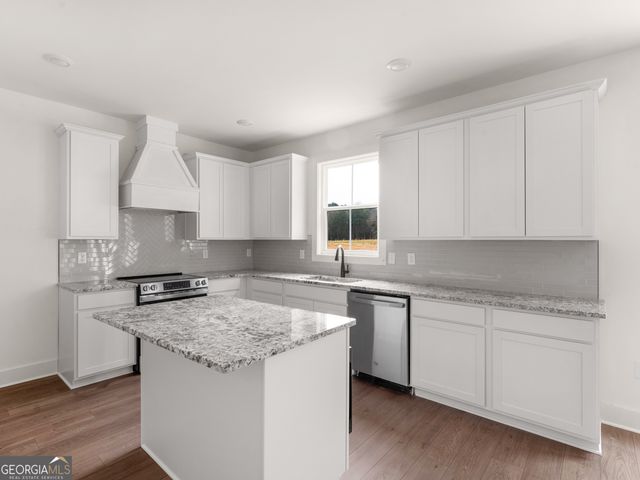 202 Loyd Road, Mansfield, GA 30055