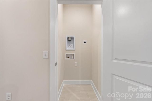 6008 Pivot Court, Charlotte, NC 28205