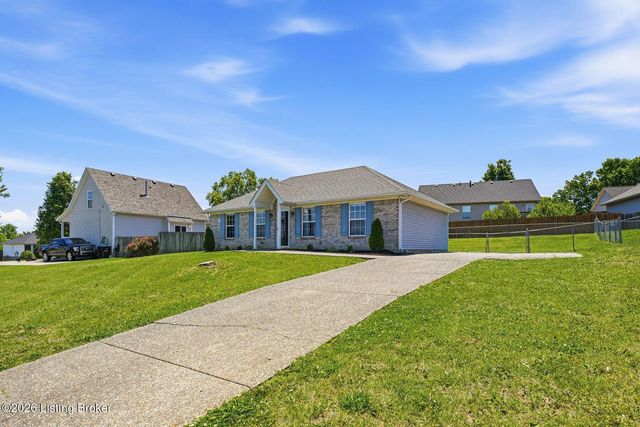 115 Holly Marie Dr, Mt Washington, KY 40047