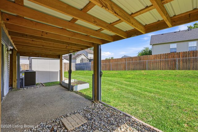 115 Holly Marie Dr, Mt Washington, KY 40047