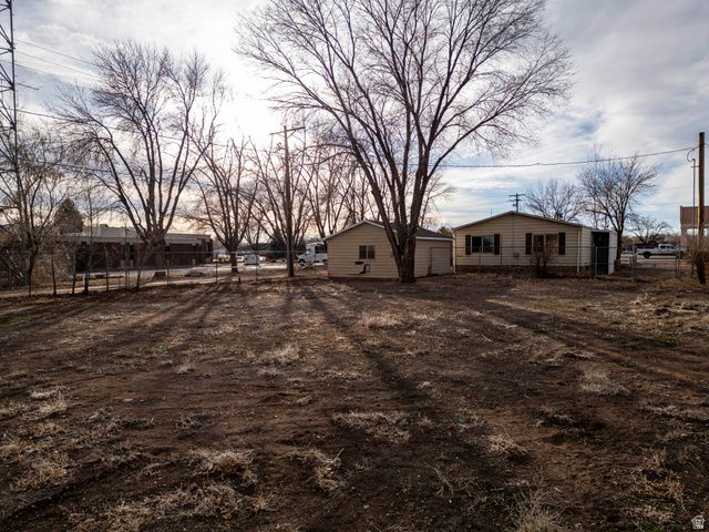 250 N 200 W, Roosevelt, UT 84066