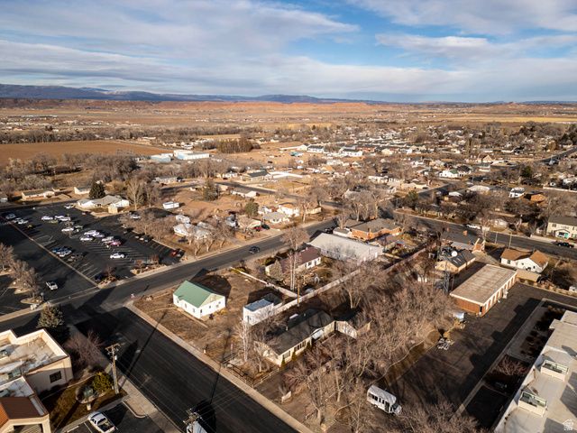 250 N 200 W, Roosevelt, UT 84066