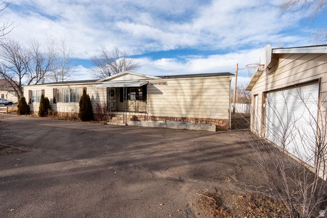 250 N 200 W, Roosevelt, UT 84066