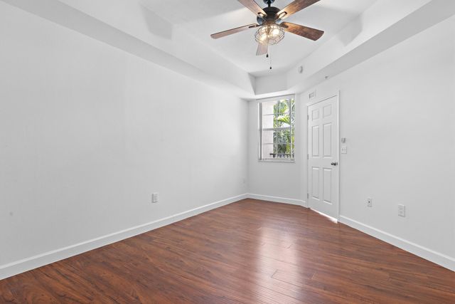 533 NE 3rd Avenue 425, Fort Lauderdale, FL 33301