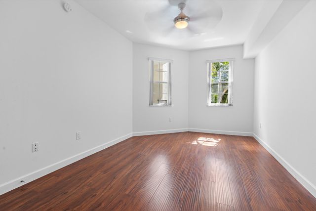 533 NE 3rd Avenue 425, Fort Lauderdale, FL 33301
