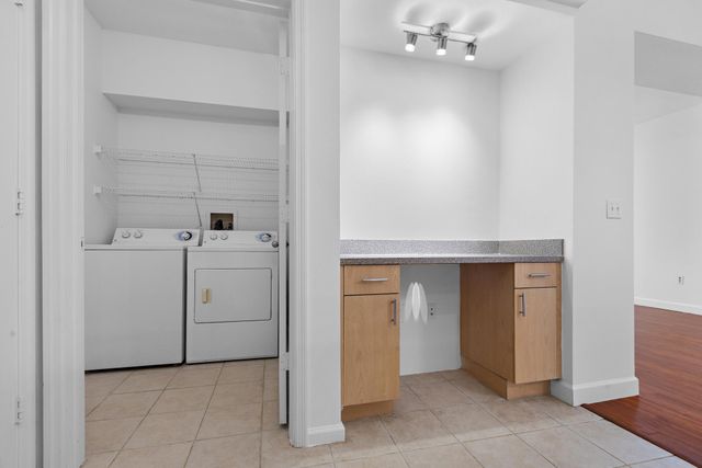 533 NE 3rd Avenue 425, Fort Lauderdale, FL 33301