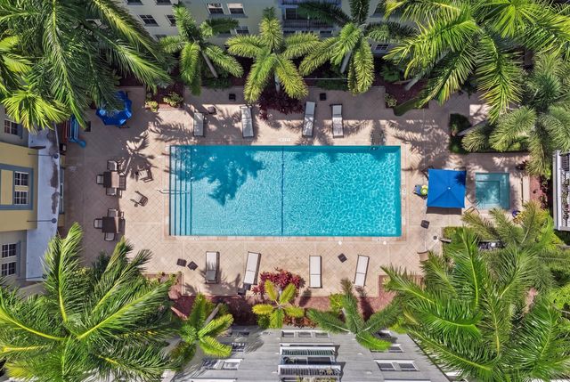 533 NE 3rd Avenue 425, Fort Lauderdale, FL 33301
