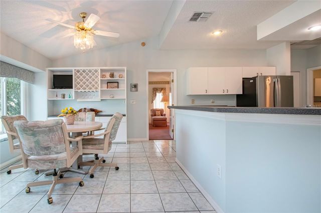 2042 PRESTANCIA LANE, Sun City Center, FL 33573