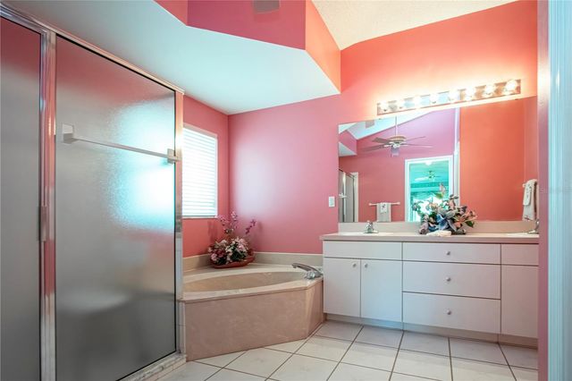 2042 PRESTANCIA LANE, Sun City Center, FL 33573