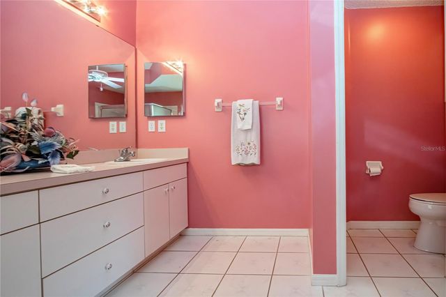 2042 PRESTANCIA LANE, Sun City Center, FL 33573