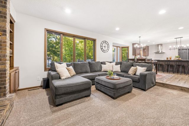 13080 Forestview Circle N, Dayton, MN 55327