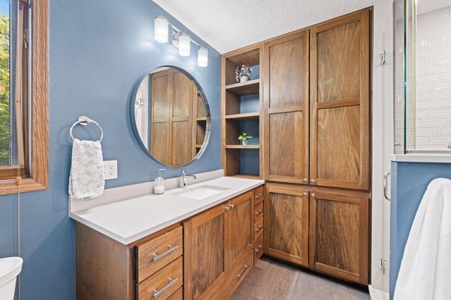 13080 Forestview Circle N, Dayton, MN 55327