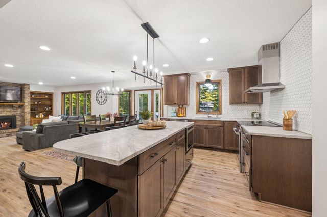 13080 Forestview Circle N, Dayton, MN 55327