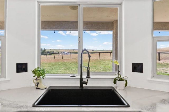 7989 Sundance Trail, Paso Robles, CA 93446