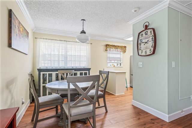 33 Pine Arbor Lane 102, Vero Beach, FL 32962