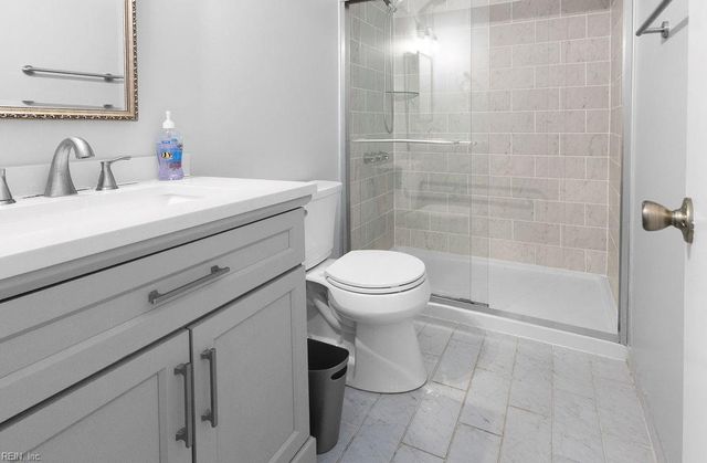 894 Elizabeth CT, Virginia Beach, VA 23451