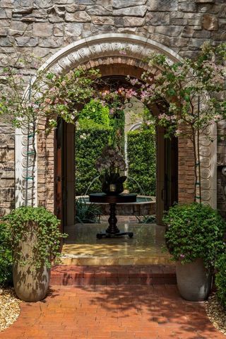 6201 SW 96th St, Pinecrest, FL 33156