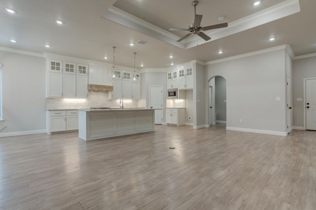 204 Joliet Avenue, Levelland, TX 79336