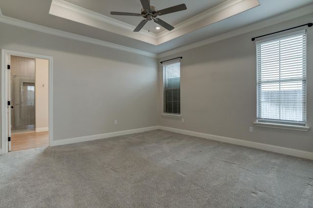 204 Joliet Avenue, Levelland, TX 79336