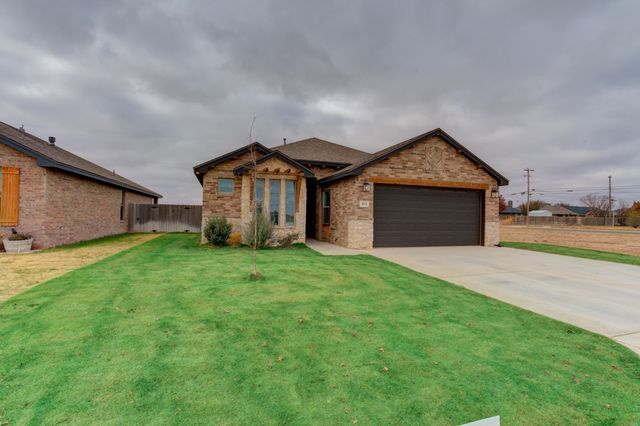 204 Joliet Avenue, Levelland, TX 79336