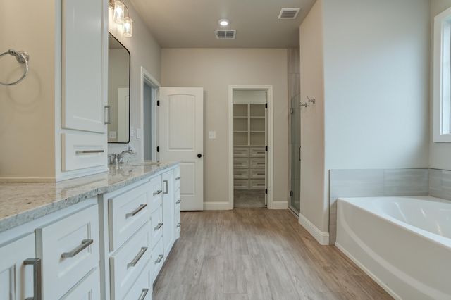 204 Joliet Avenue, Levelland, TX 79336