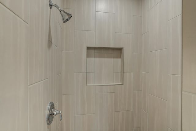 204 Joliet Avenue, Levelland, TX 79336