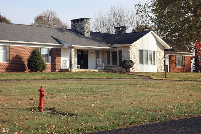 542 S 150 Road W, Greensburg, IN 47240