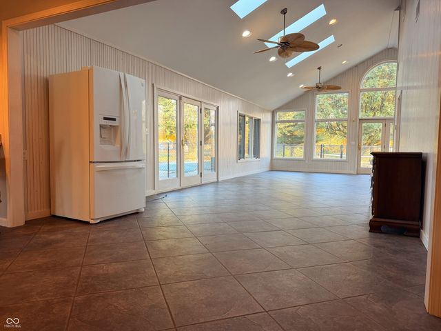 542 S 150 Road W, Greensburg, IN 47240