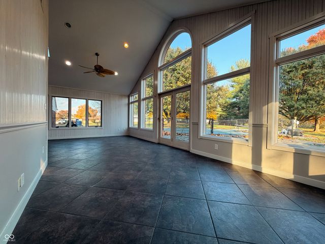 542 S 150 Road W, Greensburg, IN 47240