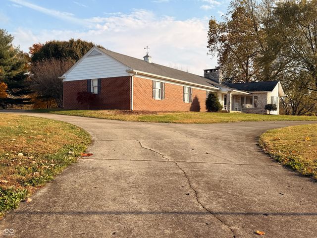 542 S 150 Road W, Greensburg, IN 47240