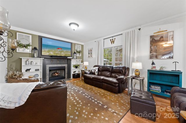 244 Mark Ryan Lane, Dallas, NC 28034