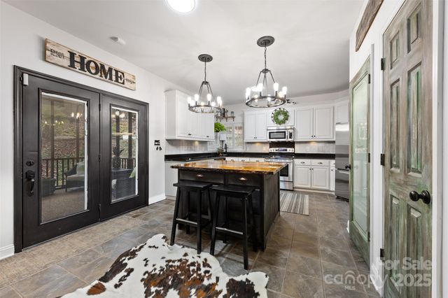 244 Mark Ryan Lane, Dallas, NC 28034