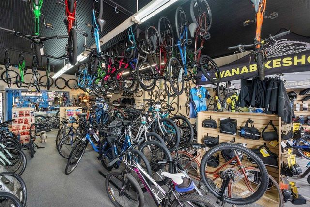 200 & 204 W Main Street, Waunakee, WI 53597