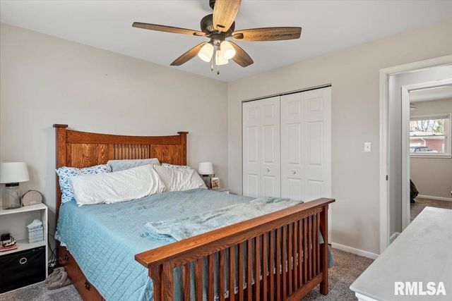 108 Glen Aire Drive, Springfield, IL 62703