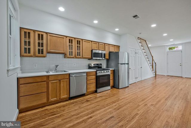 1233 4TH ST NW, Washington, DC 20001